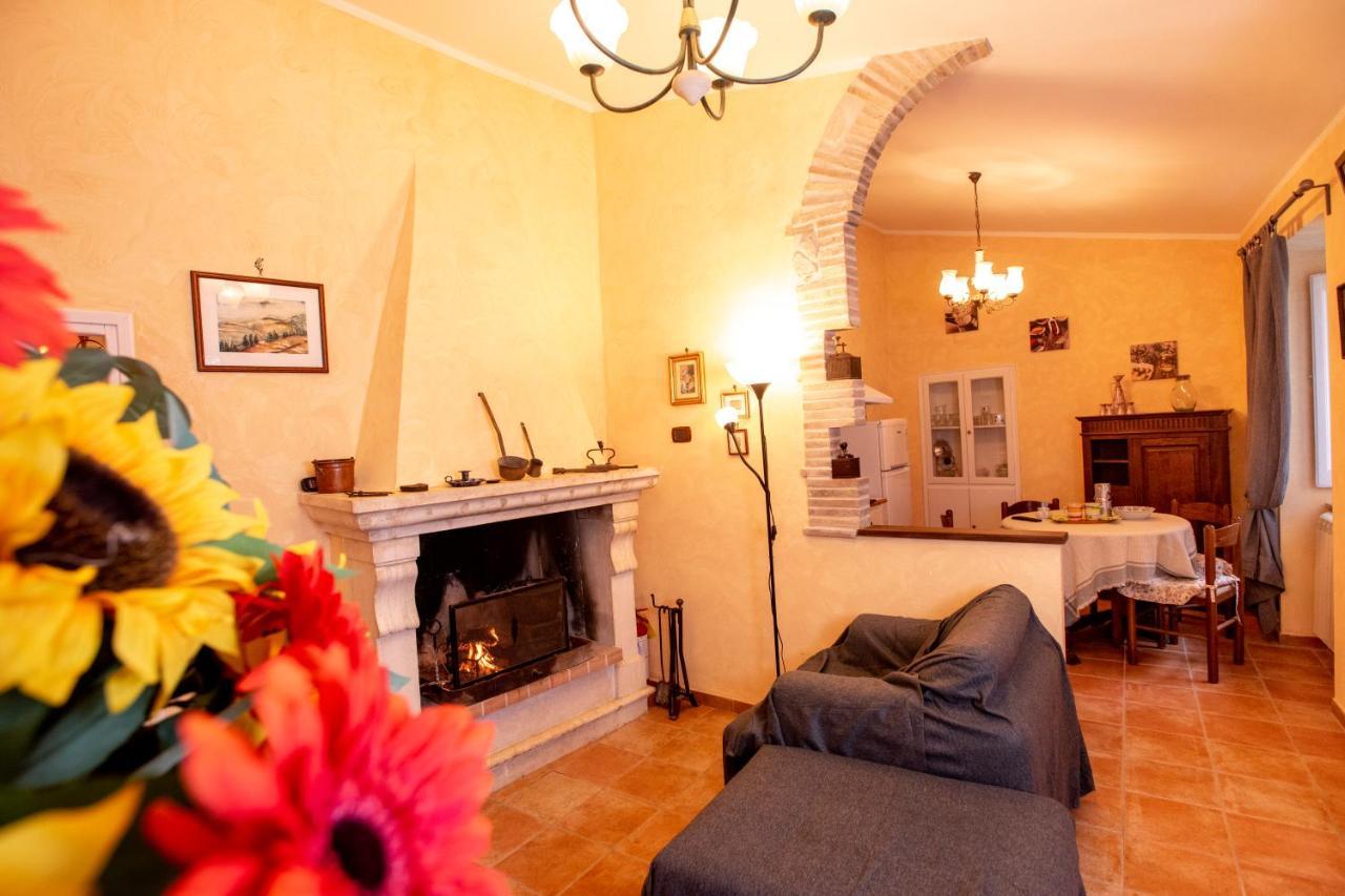 فيلا Relax Nell' Antico Borgo Casperia المظهر الخارجي الصورة