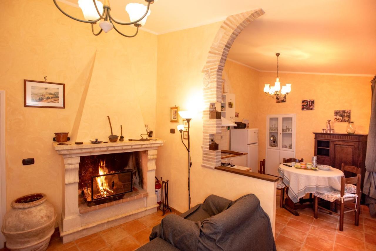 فيلا Relax Nell' Antico Borgo Casperia المظهر الخارجي الصورة